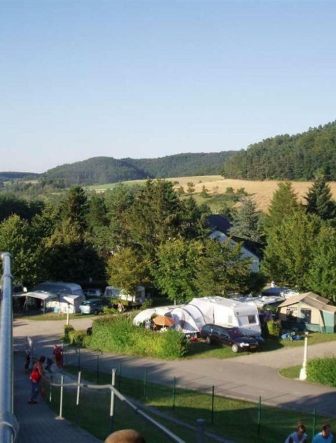 Country Camp Camping Nommerlayen Nommern Екстер'єр фото